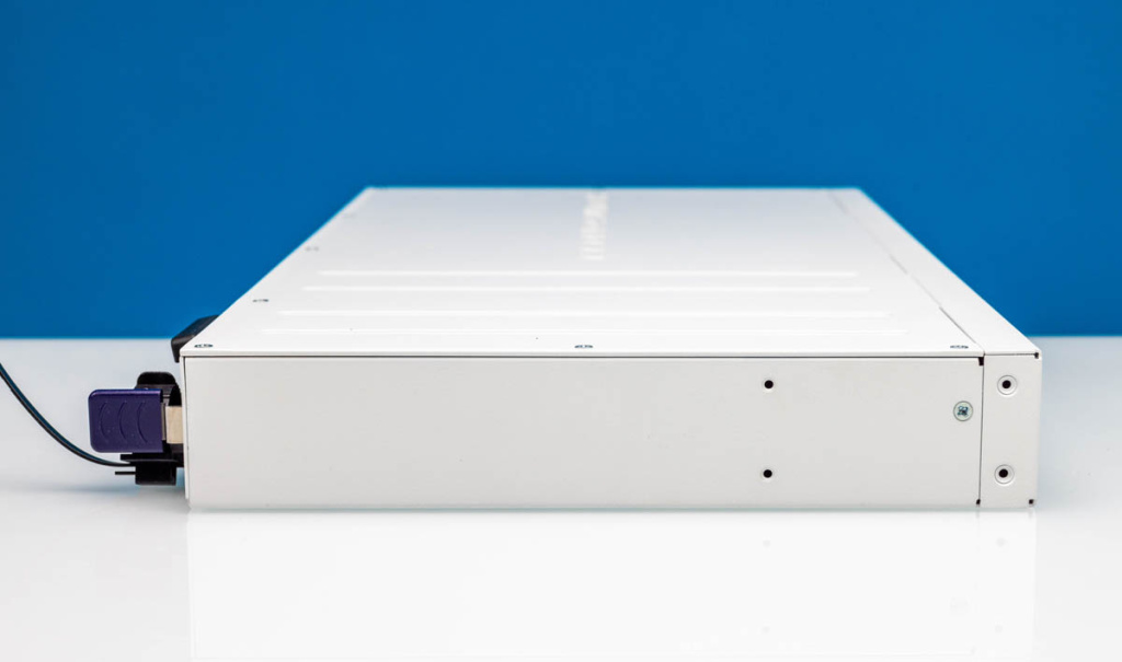 Левая боковая панель